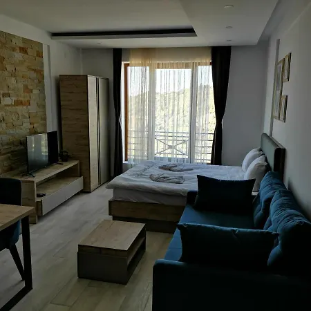 Appartamento L18 Milmari *